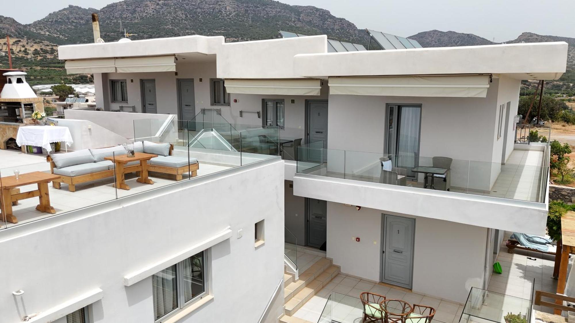 Asteri Apartments Und Studios Makrýgialos 외부 사진