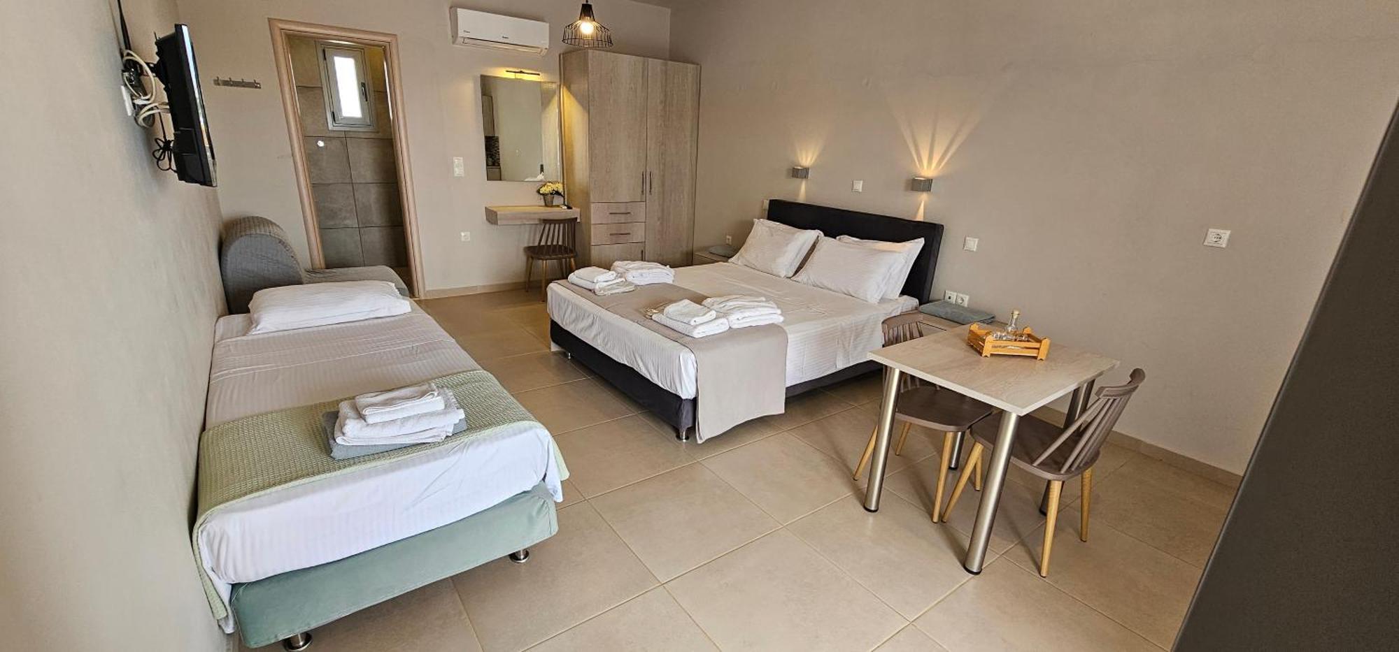 Asteri Apartments Und Studios Makrýgialos 외부 사진
