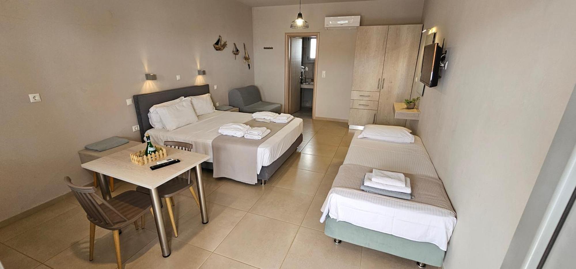 Asteri Apartments Und Studios Makrýgialos 외부 사진