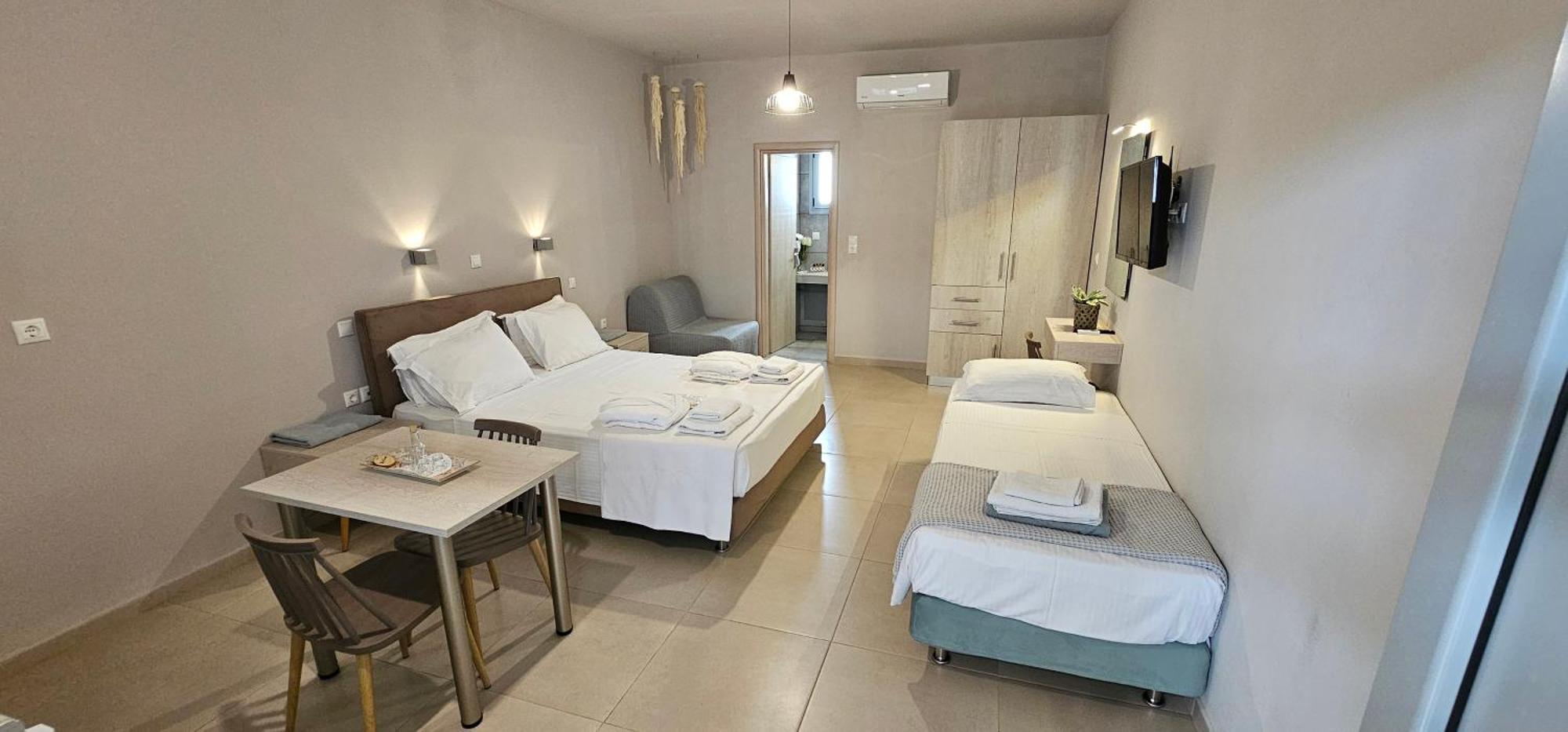 Asteri Apartments Und Studios Makrýgialos 외부 사진