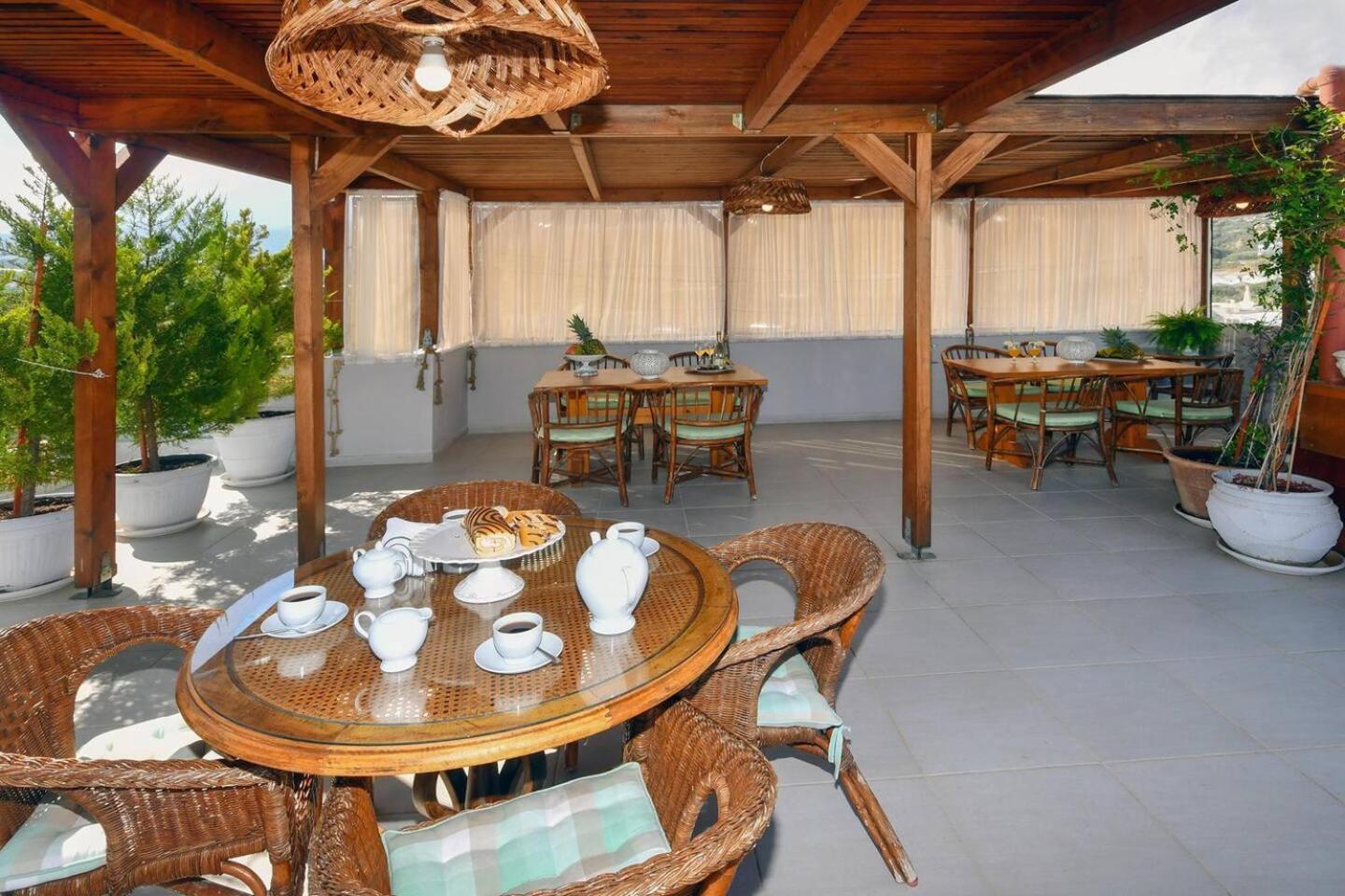 Asteri Apartments Und Studios Makrýgialos 외부 사진