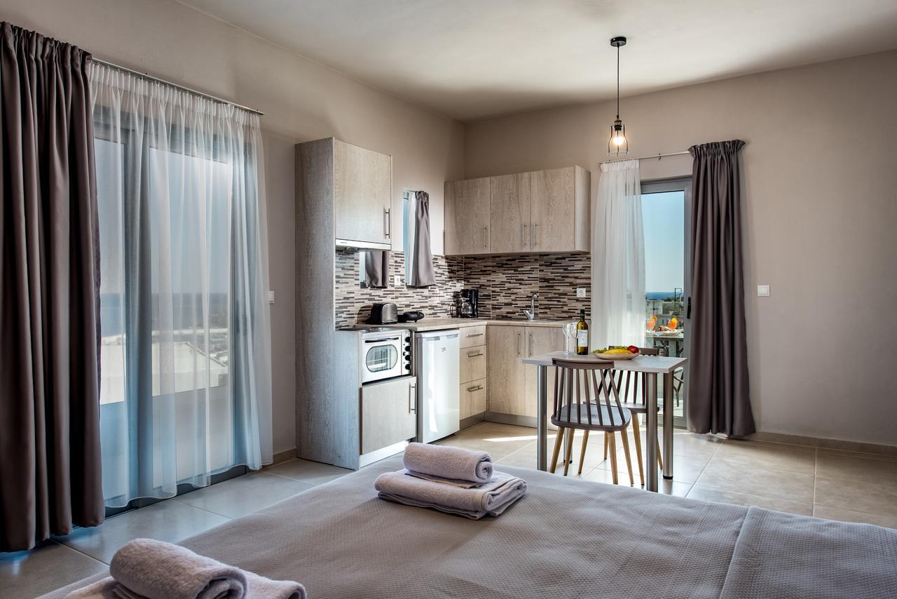 Asteri Apartments Und Studios Makrýgialos 외부 사진