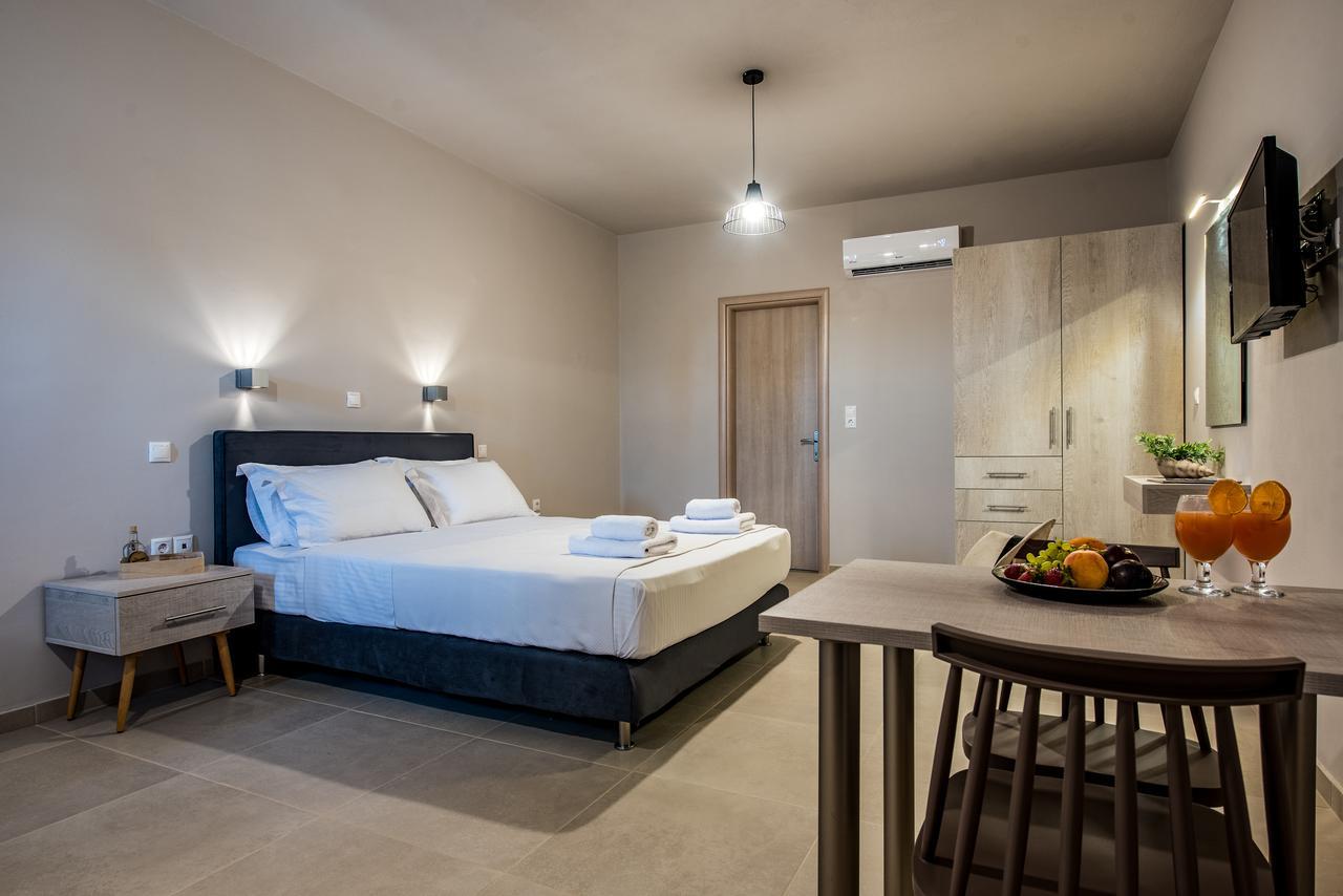 Asteri Apartments Und Studios Makrýgialos 외부 사진