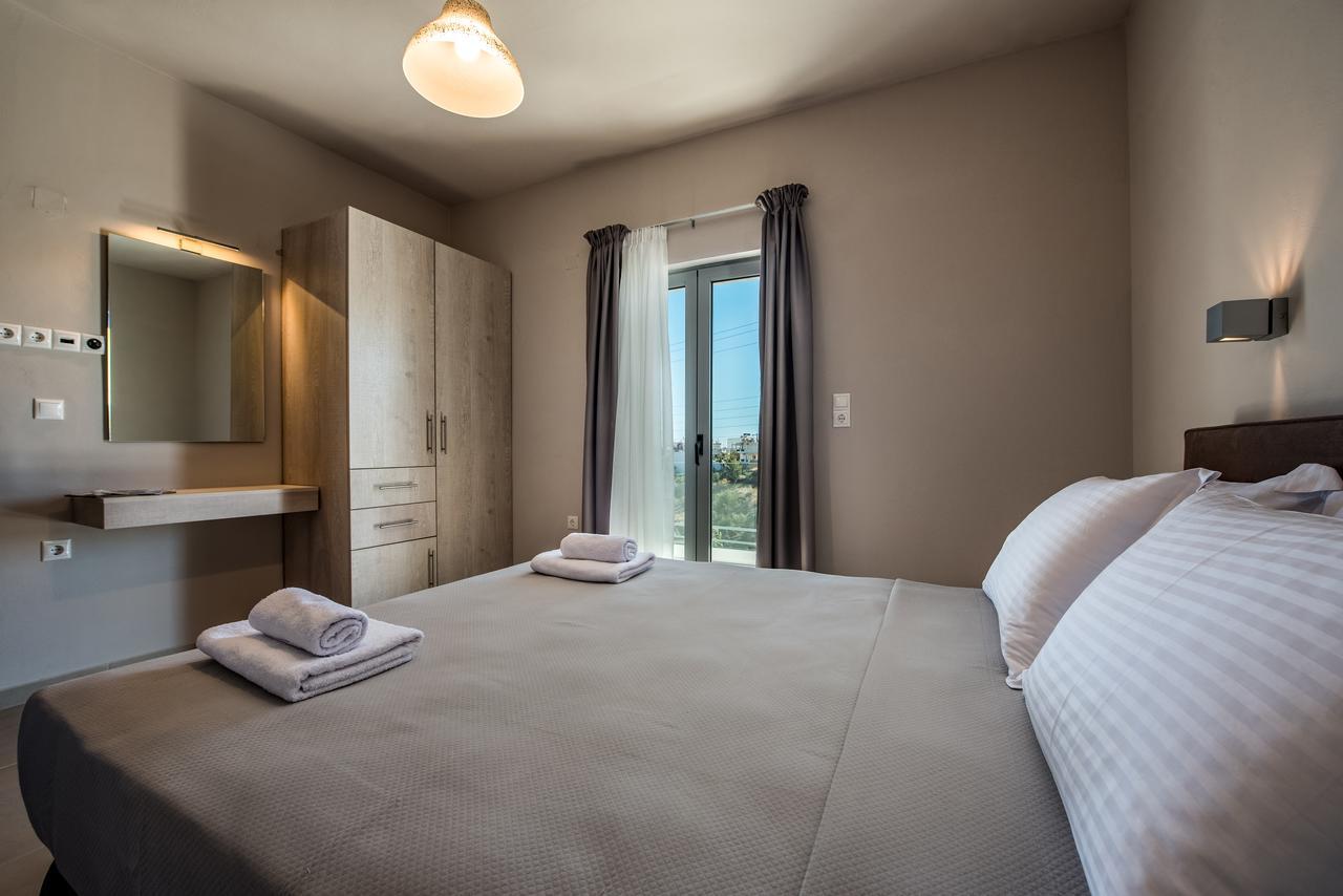 Asteri Apartments Und Studios Makrýgialos 외부 사진